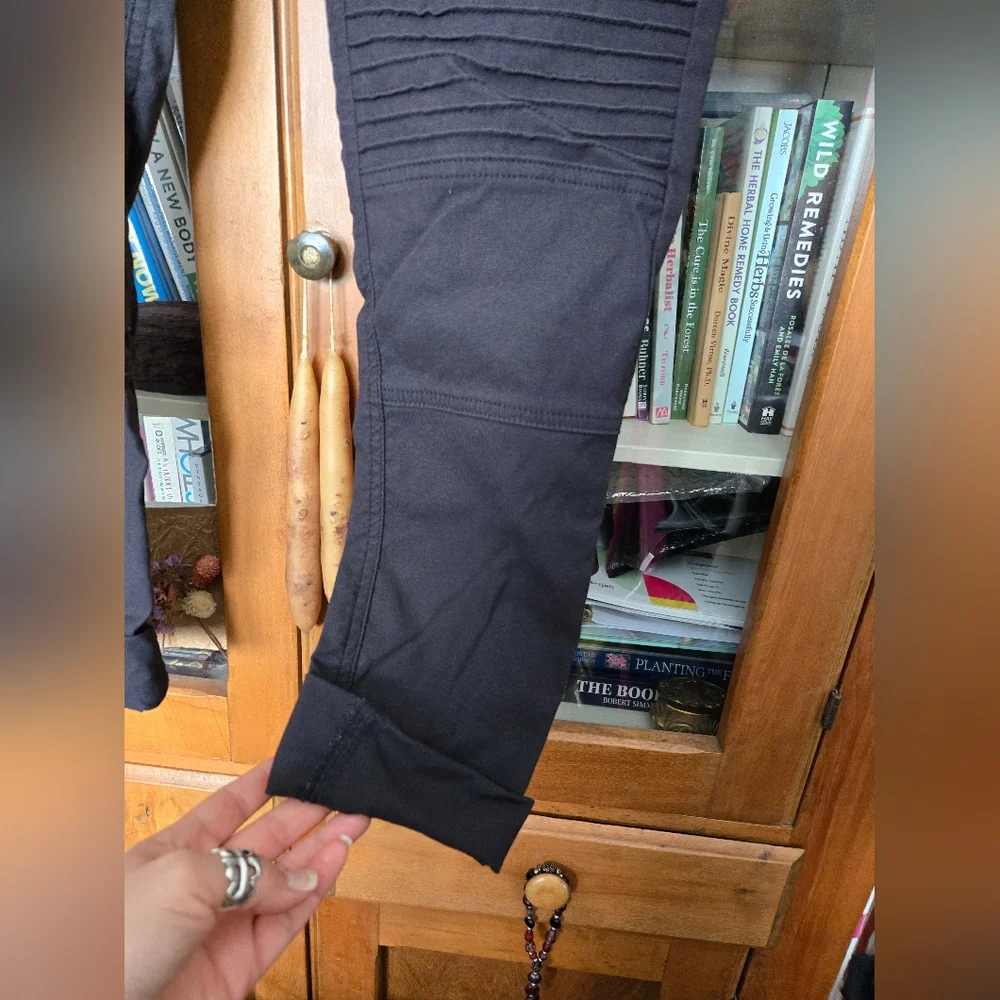 Prana "Brenna" Black Twill Moto Pants, Skinny Leg, Mid-Rise, Size 12 - Picture 5 of 7